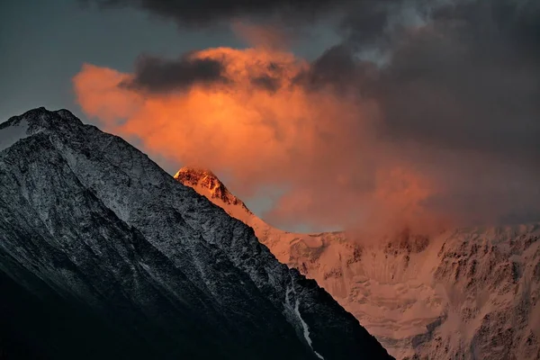 La montagna più alta della Siberia — Foto Stock