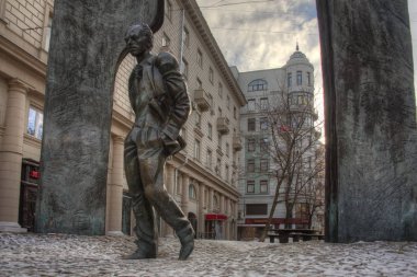 Rusya. Bulat Okudjava Moskova'da Anıtı