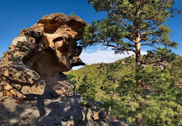 Kazakhstan Oriental Les Rives Rocheuses Lac Dans Parc National Bayanaul — Photo