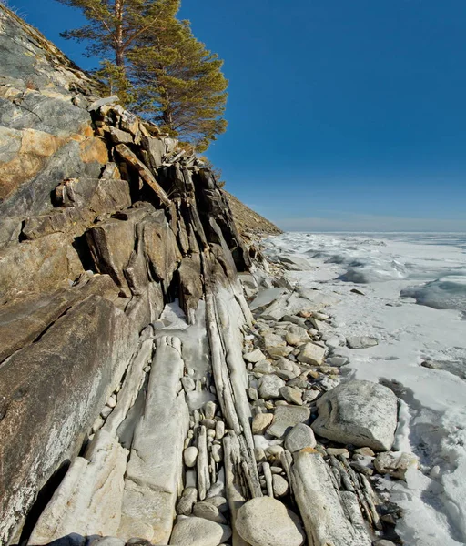 러시아 시베리아입니다 놀라운 극단적인 겨울에서 감기의 부족으로 바이칼의 얼음의 투명도 — 스톡 사진