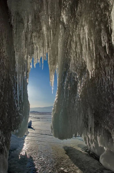 Beleza Das Cavernas Gelo Ilha Olkhon — Fotografia de Stock