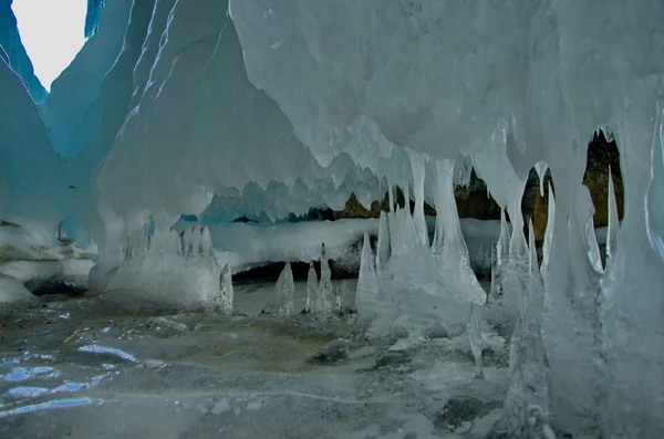 Rusya Doğu Sibirya Baykal Gölü Buz Mağaraları Olkhon Adanın Küçük — Stok fotoğraf