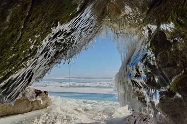 Rússia Sibéria Oriental Lago Baikal Cavernas Gelo Ilha Olkhon Mar — Fotografia de Stock