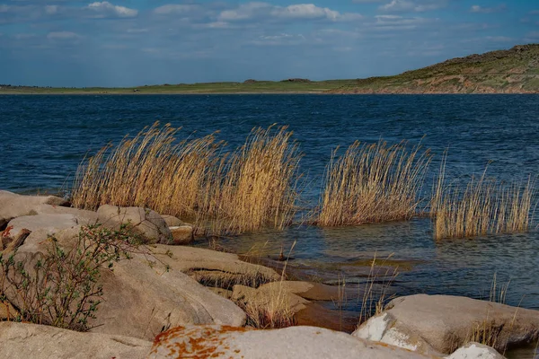 Oost Kazachstan Rotsachtige Oevers Van Het Meer Het Nationaal Park — Stockfoto