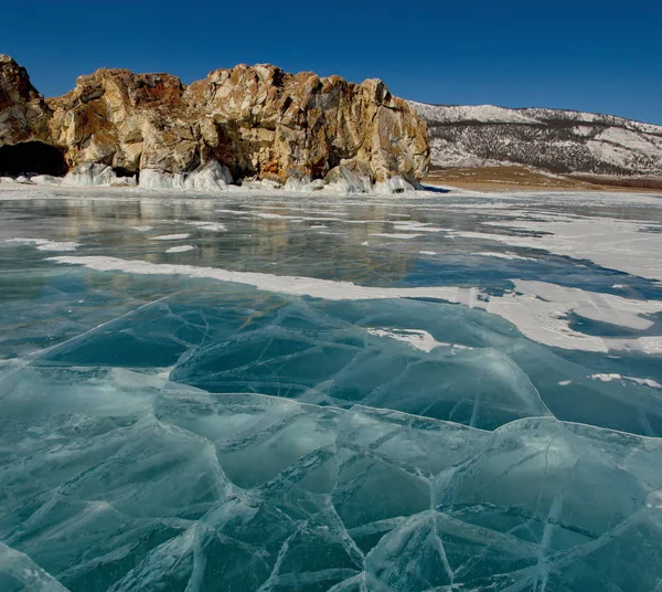 Rusya Doğu Sibirya Baykal Gölü Buz Kar Aşırı Kışın Soğuk — Stok fotoğraf