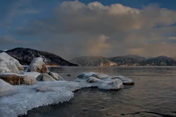 Russie Montagne Altaï Coucher Soleil Sur Lac Teletskoye — Photo