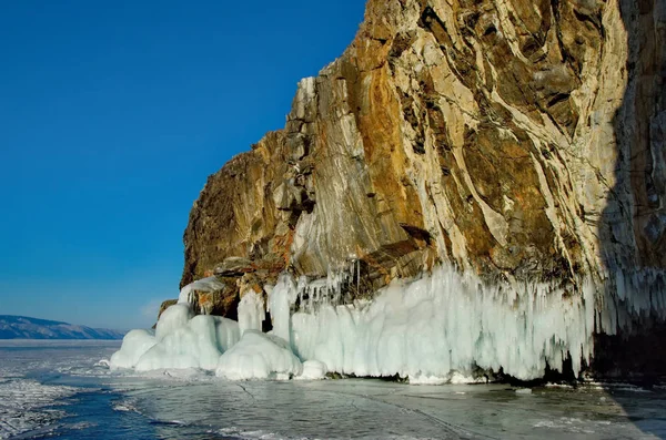 Russie Rochers Glacés Fantaisie Lac Baïkal — Photo