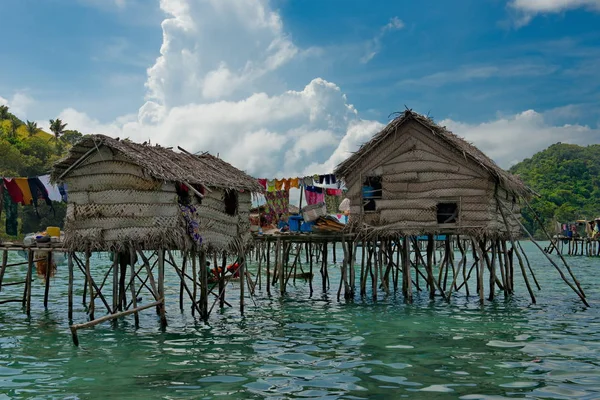 Malasia Pueblo Pescadores Gitanos Uno Los Muchos Islotes Costa Este — Foto de Stock