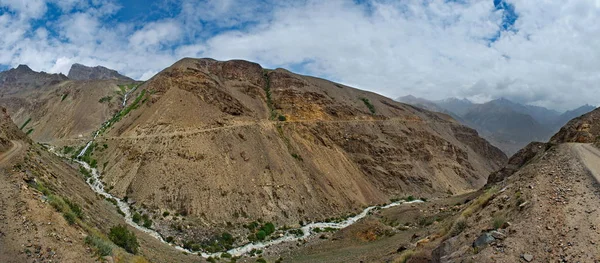 Tajiquistão Estrada Pamir Perto Zona Fronteiriça Com Afeganistão Afluentes Rio — Fotografia de Stock