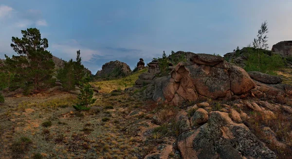 Východní Kazachstán Letní Večer Horách Národního Parku Bayanaul — Stock fotografie