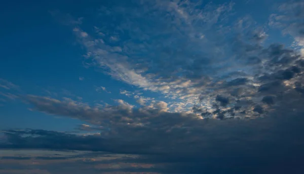 Ryssland Västra Sibirien Panorama Kvällen Himlen Över Fälten Nära Staden — Stockfoto