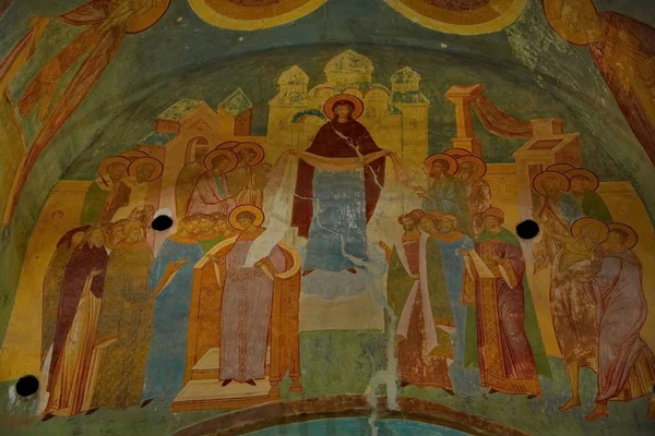 ロシアのヴォロダ地方 2018年10月5日 フェラポントフBelozersky修道院 処女降誕の大聖堂の素晴らしい絵画 — ストック写真
