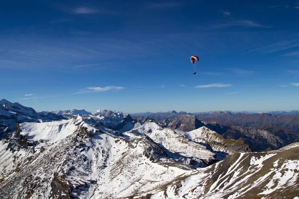 Alpes suisses enneigées — Photo