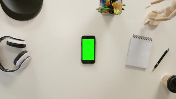Egy ujj tekerő-ra a zöld Touchscreen — Stock videók