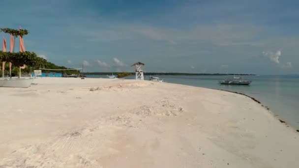 Volando Sobre Hermosa Playa Pequeña Isla Virgen Bantayan Cebú Filipinas — Vídeo de stock