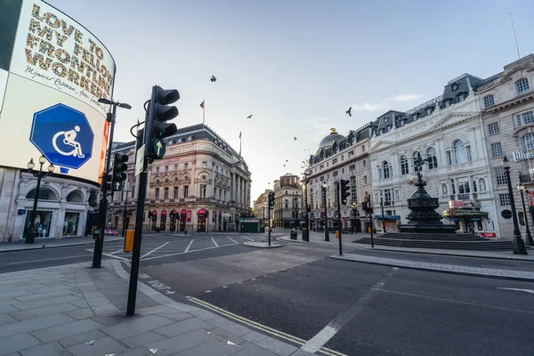 Londres Reino Unido 2020 Ajetreada Zona Londres Destino Popular Vacío — Foto de Stock