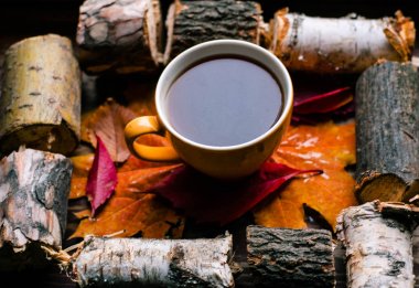 Kahve için sonbahar aşk