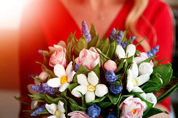 Un bouquet de fleurs en papier Images De Stock Libres De Droits
