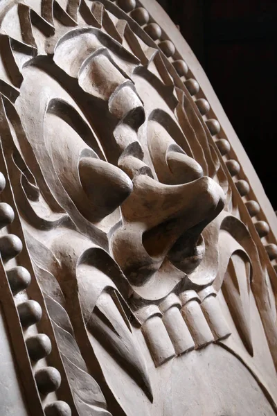 Japon şeytan heykeli tapınağın Kamakura, Japonya