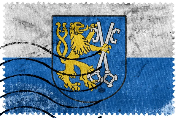 Bandera de Legnica con Escudo de Armas, Polonia, sello postal antiguo — Foto de Stock