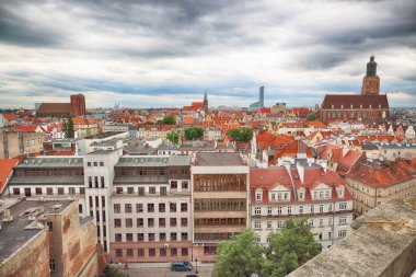 Wroclaw, Polonya - 29 Haziran 2017: Wroclaw Old Town. Wroclaw Üniversitesi matematik kuleden görüntüleyin. Aşağı Silezya, Polonya, Avrupa'nın tarihsel başkenti.