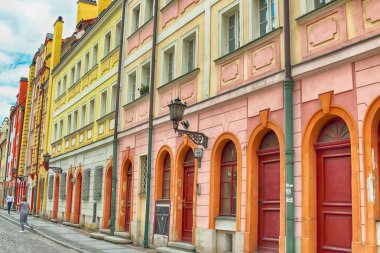 Wroclaw, Polonya - 13 Temmuz 2017: Wroclaw Old Town. Bir Avrupa'nın en renkli Pazar kareler ile şehir. Aşağı Silezya, Polonya, Avrupa'nın tarihsel başkenti.