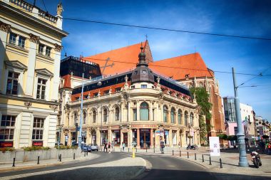 Wroclaw, Polonya - 18 Ağustos 2017: Hotel Monopol yüksek standart ve benzersiz bir tasarıma sahip. Efsanevi Wroclaw otel 1892, neo-Barok tarzında inşa edilmiştir.