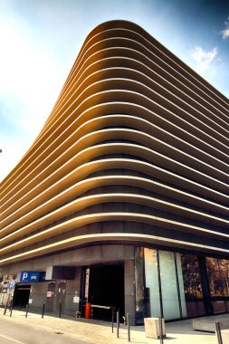 Wroclaw, Polonya - 18 Ağustos 2017: Roma mağaza Wroclaw, 1929-1930 yılında inşa edilmiş. Mimar yenileme ve uzantısı: Mackow Pracownia Projektowa. 2010 yılı en iyi modernleştirme.