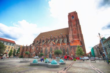 Wroclaw, Polonya - 23 Ağustos 2017: Cathedral St. Mary Magdalene şehrin en eski tapınak biridir. 1226-1232 yılında inşa sonra Alman kolonistler toplama ilk parish Kilisesi olduğunu.