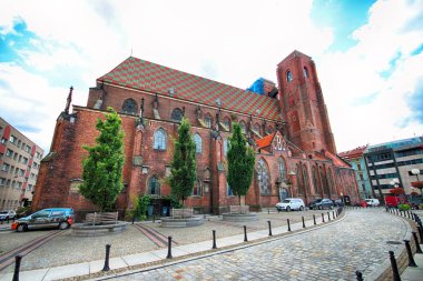 Wroclaw, Polonya - 23 Ağustos 2017: Cathedral St. Mary Magdalene şehrin en eski tapınak biridir. 1226-1232 yılında inşa sonra Alman kolonistler toplama ilk parish Kilisesi olduğunu.