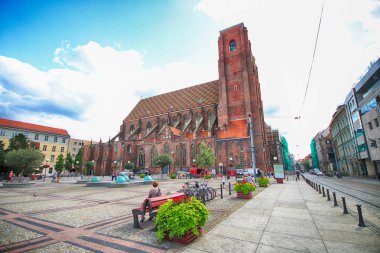 Wroclaw, Polonya - 23 Ağustos 2017: Cathedral St. Mary Magdalene şehrin en eski tapınak biridir. 1226-1232 yılında inşa sonra Alman kolonistler toplama ilk parish Kilisesi olduğunu.