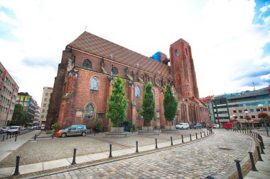 Wroclaw, Polonya - 23 Ağustos 2017: Cathedral St. Mary Magdalene şehrin en eski tapınak biridir. 1226-1232 yılında inşa sonra Alman kolonistler toplama ilk parish Kilisesi olduğunu.
