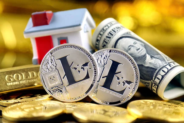 Cryptocurrency (sanal para), altın, gayrimenkul ve dolar yatırımcılar için kavramsal görüntü.