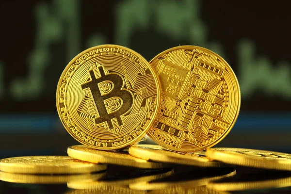 Versión física de Bitcoin, nuevo dinero virtual . — Foto de Stock