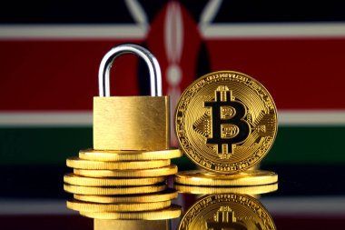 Bitcoin, altın asma kilit ve Kenya bayrağı fiziksel sürümü. Cryptocurrencies, yönetmelikler, kısıtlamaları veya güvenlik, koruma, gizlilik yasaklanması.