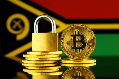 Bitcoin, altın asma kilit ve Vanuatu bayrağını fiziksel sürümü. Cryptocurrencies, yönetmelikler, kısıtlamaları veya güvenlik, koruma, gizlilik yasaklanması.