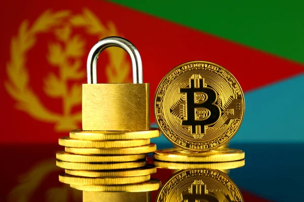 Bitcoin, altın asma kilit ve Eritre bayrağı fiziksel sürümü. Cryptocurrencies, yönetmelikler, kısıtlamaları veya güvenlik, koruma, gizlilik yasaklanması.