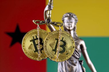 Hukuk ve adalet, fiziksel yorum-in Bitcoin ve Gine Bissau bayrak sembolü. Cryptocurrencies, yönetmelikler, kısıtlamaları veya güvenlik, koruma, gizlilik yasaklanması.