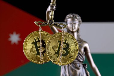 Hukuk ve adalet, fiziksel sürümü Bitcoin ve Jordan bayrağı sembolü. Cryptocurrencies, yönetmelikler, kısıtlamaları veya güvenlik, koruma, gizlilik yasaklanması.