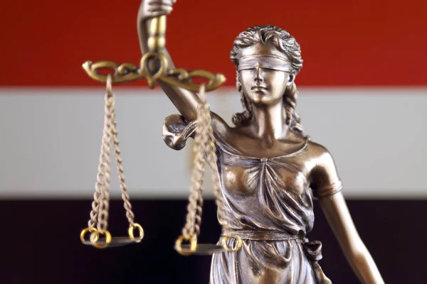 Symbol För Lag Och Rättvisa Med Egypten Flagga Närbild — Stockfoto