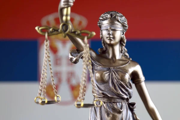 Symbol För Lag Och Rättvisa Med Serbien Flagga Närbild — Stockfoto