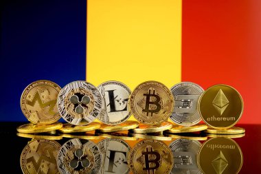 Fiziksel sürümü Cryptocurrencies (Monero, dalgalanma, Litecoin, Bitcoin, çizgi, Ethereum) ve Çad bayrağı.