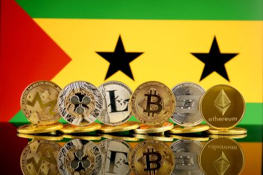 Fiziksel sürüm Cryptocurrencies (Monero, dalgalanma, Litecoin, Bitcoin, çizgi, Ethereum) ve Sao Tome ve Principe bayrak.