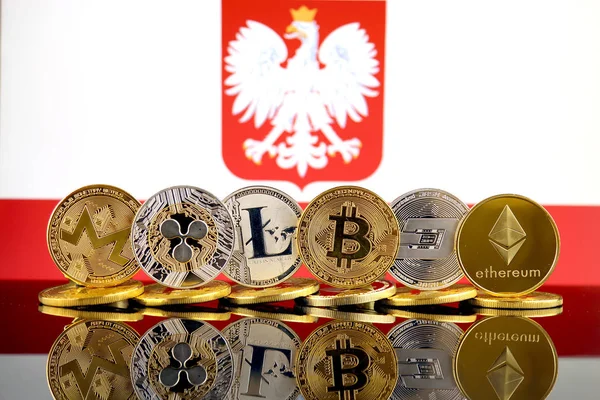 Physical Version Cryptocurrencies Monero Ripple Litecoin Bitcoin Dash Ethereum Poland — Stock Photo, Image