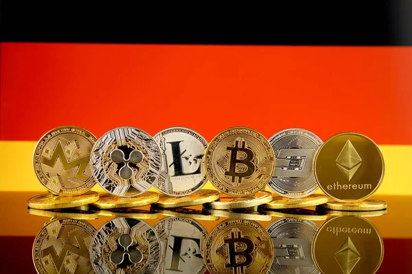 Fizikai Változata Cryptocurrencies Monero Fodrozódás Litecoin Bitcoin Kötőjel Ethereum Németország — Stock Fotó