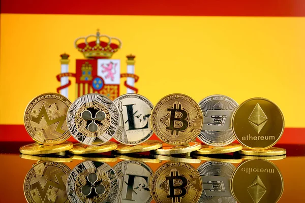 Physical Version Cryptocurrencies Monero Ripple Litecoin Bitcoin Dash Ethereum Spain — Stock Photo, Image