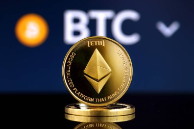 Ethereum (Eth), yeni sanal para fiziksel sürümü. Dünya çapında cryptocurrency ve dijital ödeme sistemi için kavramsal görüntü.