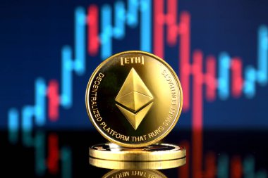 Ethereum (Eth), yeni sanal para fiziksel sürümü. Dünya çapında cryptocurrency ve dijital ödeme sistemi için kavramsal görüntü.