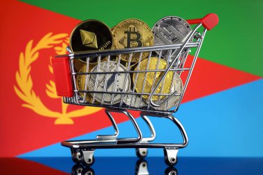 Alışveriş arabası Cryptocurrencies (Bitcoin, Litecoin, çizgi, Ethereum) ve Eritre bayrak fiziksel sürümü tam.