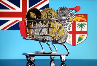 Alışveriş arabası Cryptocurrencies (Bitcoin, Litecoin, çizgi, Ethereum) ve Fiji bayrak fiziksel sürümü tam.